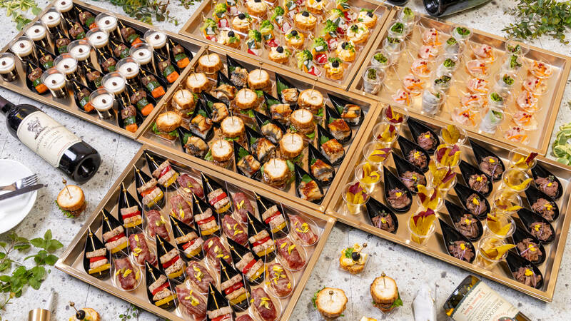 肉と鰻の贅沢!和洋創作オードブル(2,000円/人)