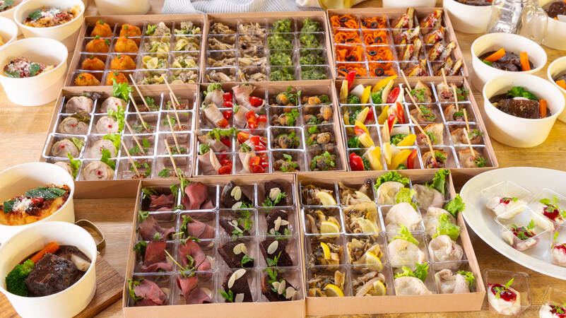 驚きの温製2品!COSHIRAEスーペリアブッフェ(5,000円/人)