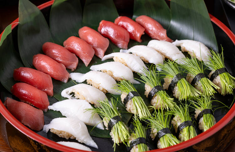 SUSHICOZYの定番3貫！「本鮪」「えんがわ」「芽ねぎ」