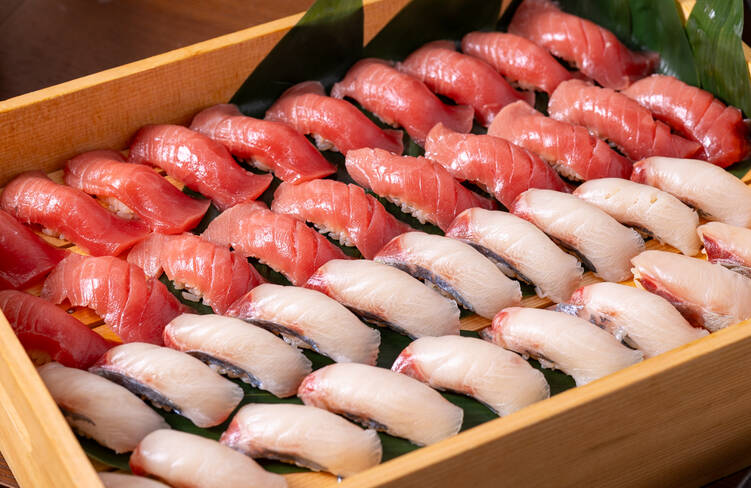 旬を味わう！スぺシャルなネタ2貫を追加(※画像はイメージです。)