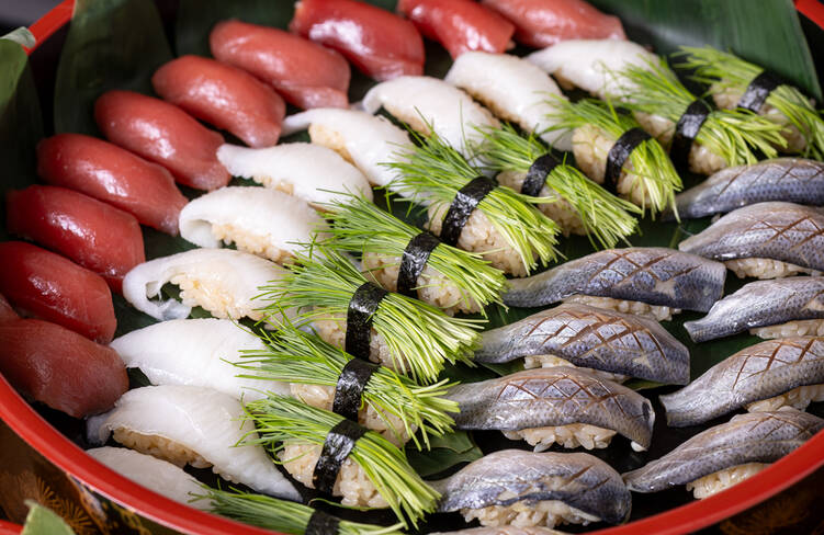 職人の技が光る！「本鮪」「えんがわ」「芽ねぎ」「小肌」