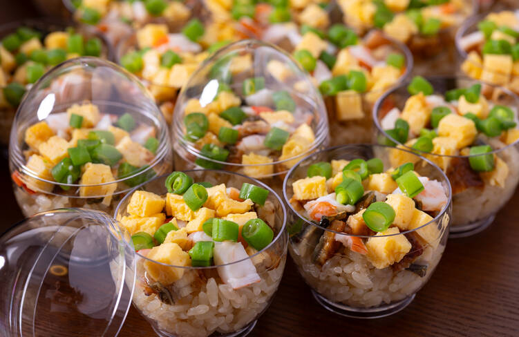 SUSHICOZY特製！「ちらし寿司」のお土産付き♪