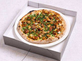 加熱式容器でピザをお届け！和風テリヤキ(3,000円) 