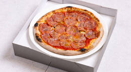 加熱式容器でピザをお届け！サラミピカンテ(3,000円 / 人) - オードブル