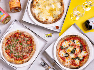 ＜温製＞悩んだ時には！3種のピザ 定番プラン(9,000円) 