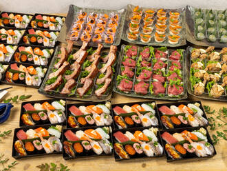 おおきに  茶月のにぎり鮨と和洋折衷(3,000円) 