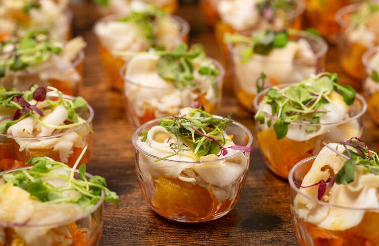 自家製ジャンボンキュイ オレンジとにんじんラペ(自家製ハムとオレンジとにんじんのラぺ)