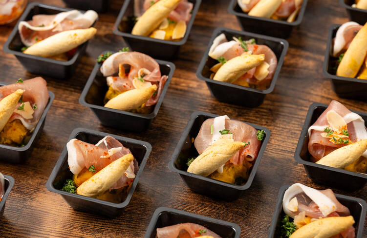 カボチャの香草クリームチーズ 生ハムベール