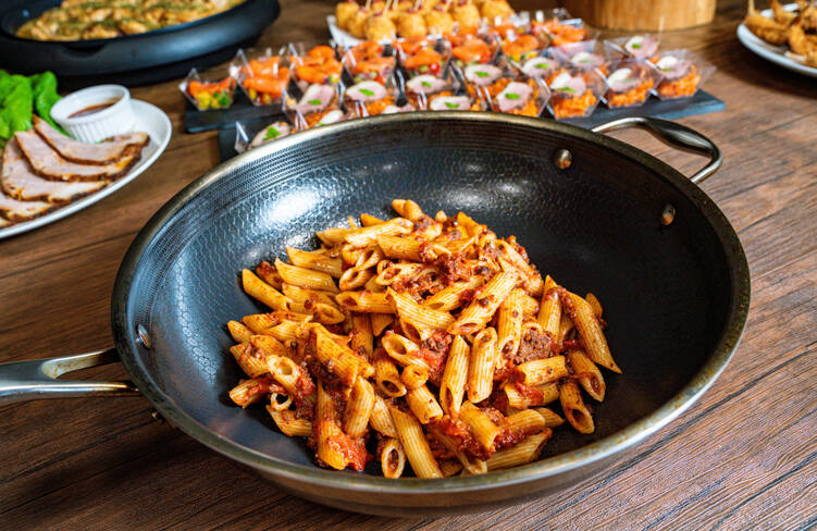 【温製】絶品ペンネボロネーゼ