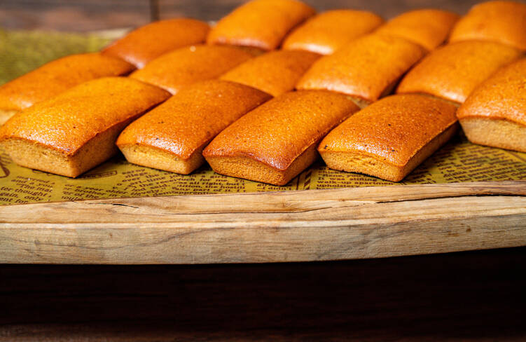 きな粉のフィナンシェ