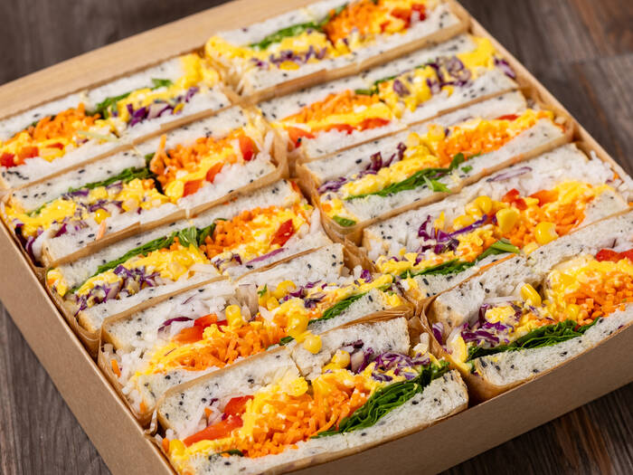 8種野菜の定番2種サンドセット ツナ&タマゴ｜Somy'sWitch(ソミーズ