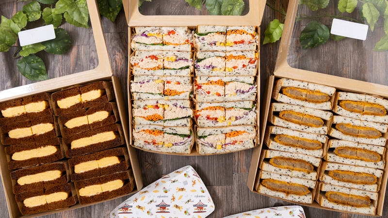 3種サンドセット サーモン&メンチカツ&玉子焼｜Somy'sWitch(ソミーズ