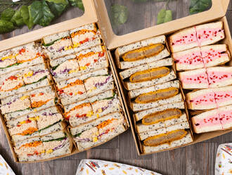 8種野菜のツナサンドと選べるサンドセット(500円) 