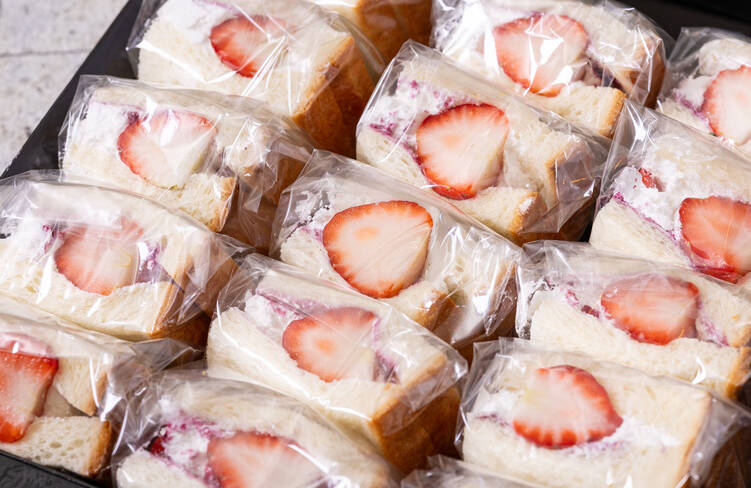 季節のフルーツサンド