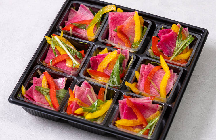 紅心大根とパプリカのマリネ