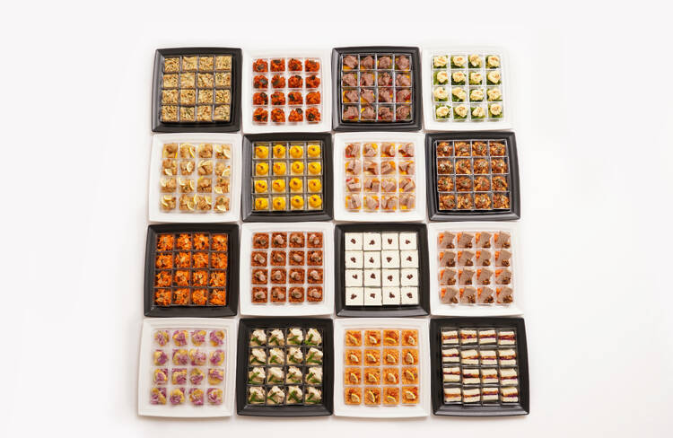 16名様分の盛り付けイメージ