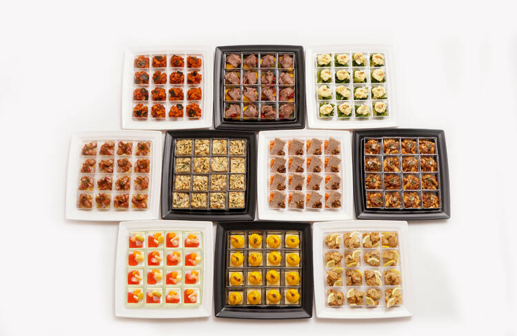 16名様分の盛り付けイメージ