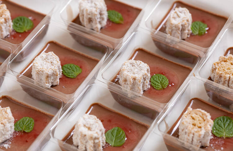 カカオのムース 一口チュロスと共に