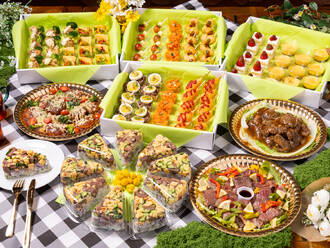 〈たまごとお肉〉パーティープラン・スペシャル(3,500円) 