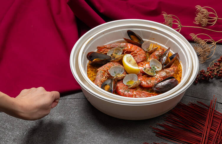 紐を引っ張るだけで温められる温製容器を使用