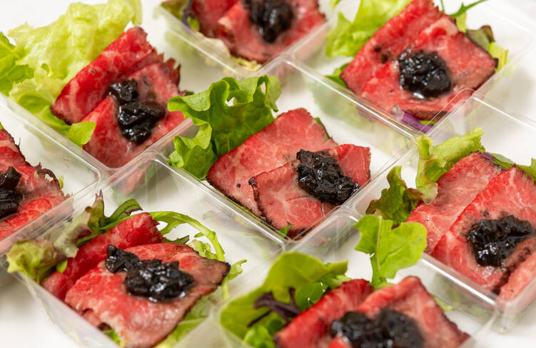 絶品ローストビーフ 特製バルサミコソース