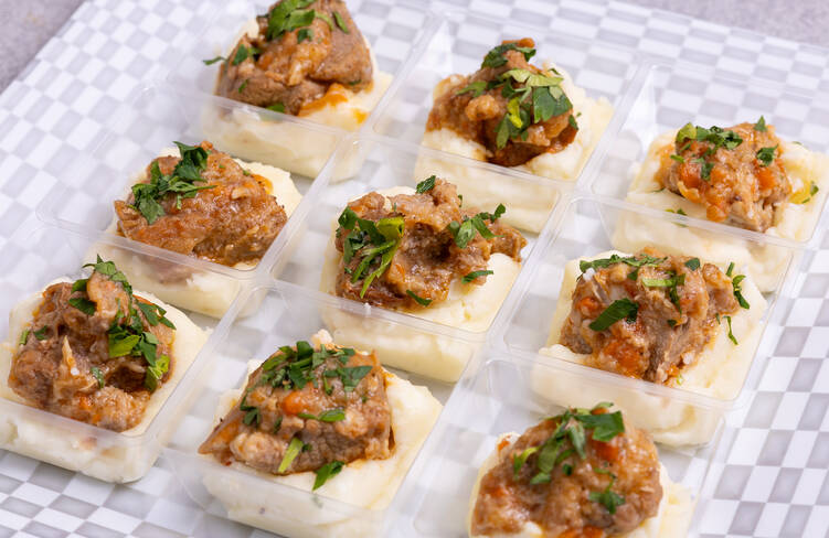 牛肉のスペトゥティーノ ピエモンテ風