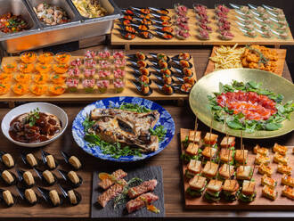 極上本鮪中トロ！贅沢食材のラグジュアリープラン(5,800円) 