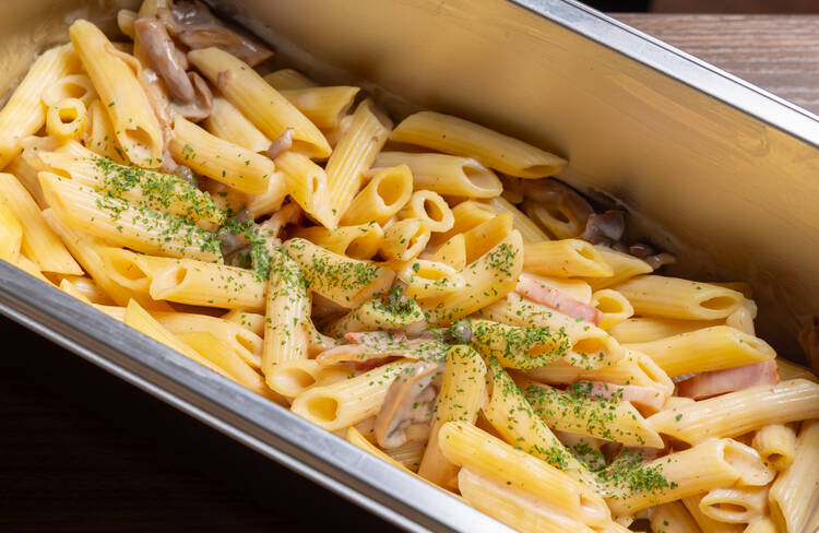 【温製】鮪トリッパのピリ辛トマト煮