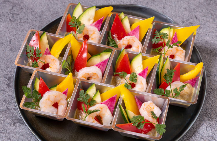 小海老と彩り野菜 バーニャカウダーソース