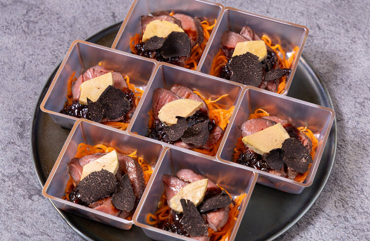 牛フィレステーキ フォアグラとトリュフのロッシーニ仕立て