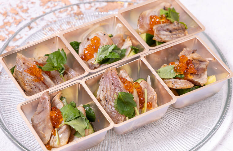 希少部位「本鮪ツノトロ」炙り トリュフマリネ