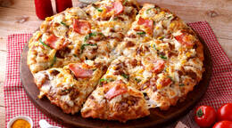 絶品！PIZZA-LAのカレーモントレー3枚プラン(12,360円 / 人) - オードブル