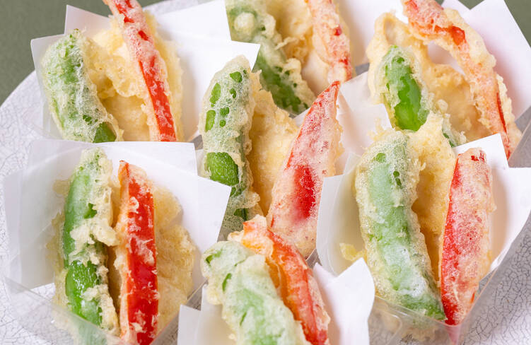 季節野菜と鶏の天ぷら盛り合わせ