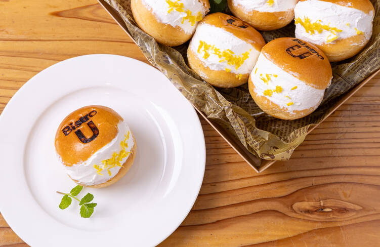 レモン香るレアチーズマリトッツォ