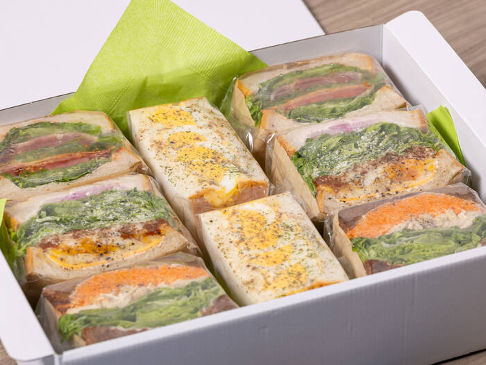 定番の人気惣菜サンド4種アソート＜1人1個＞｜17sandwiches