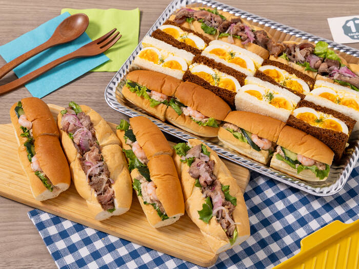 パンも具材もバラエティ豊富！パーティープレート｜17sandwiches