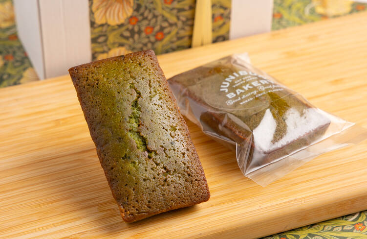 抹茶のフィナンシェ