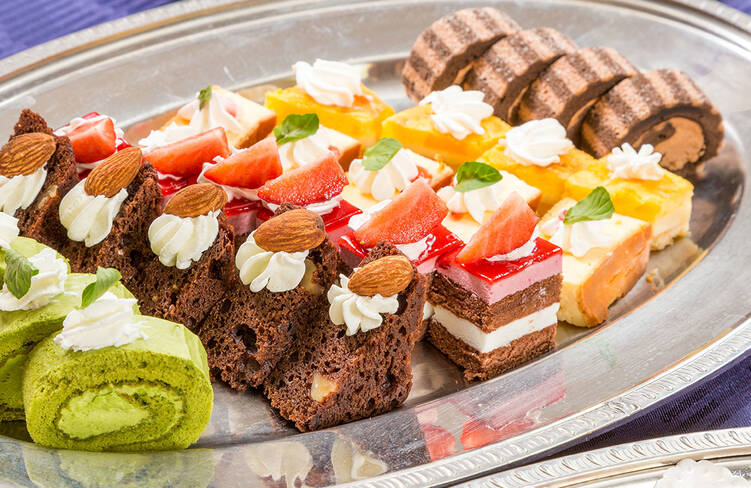プチケーキ盛り合わせ