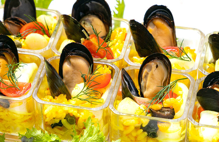 魚介と野菜のサフランライス
