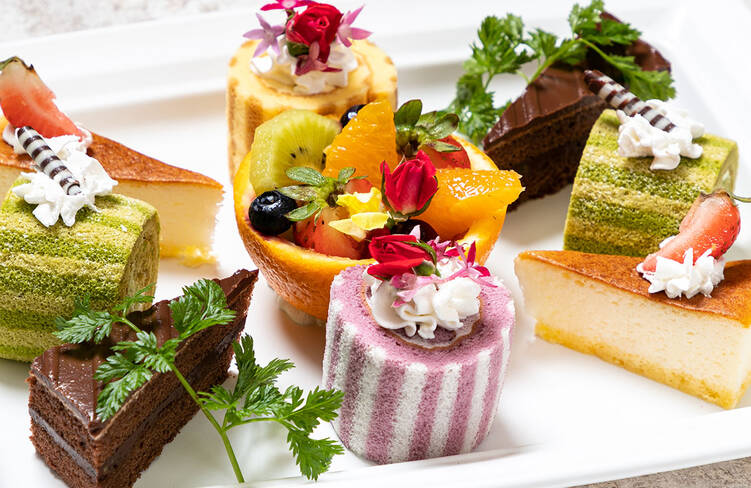 プチケーキ盛り合わせ