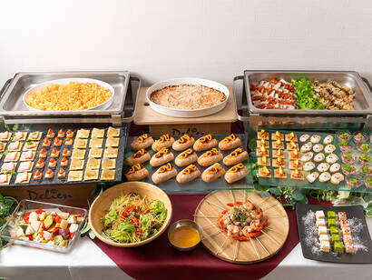 ロイヤルビュッフェコースケータリング