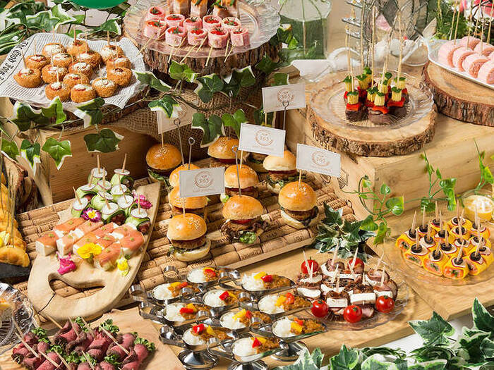 ナチュラルフィンガーラグジュアリー｜NEO DINING.(ネオダイニング