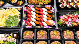 贅沢うにく丼と握り寿司入り豪華和食デリバリープラン(3,300円 / 人) - オードブル