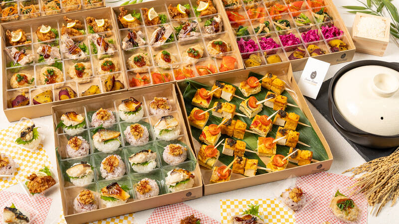 お肉料理と2種のおにぎり！満足パーティープラン(2,000円/人)