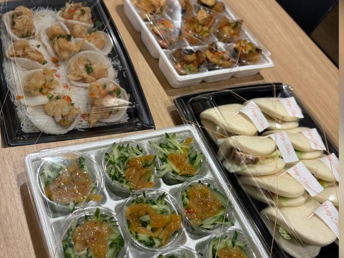 ターロー(豚角煮)中華風蒸しパンサンドが美味しかったです