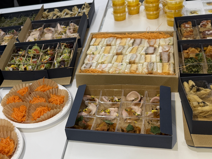 一部他のも混ざっていますが、他のお料理ともバランスがとれてよかったです!箱のままだしてもいいかんじです