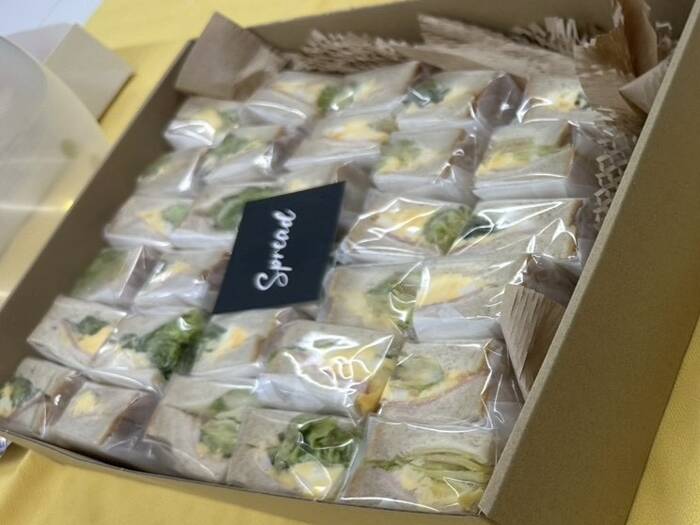 1箱に30個入りです。