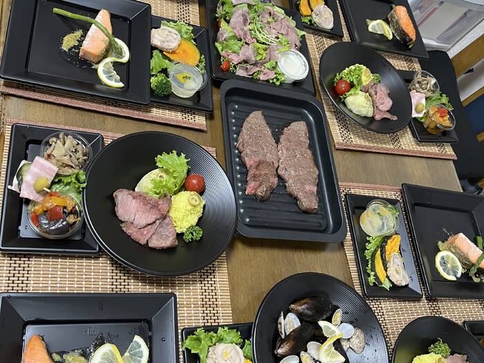 4人分+追加オプション料理