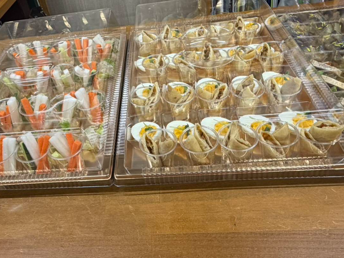 届いてすぐ~彩りも良く参加の方々も喜んでもらえました!