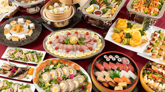 お寿司も温製料理の楽しめる豪華ケータリングをお楽しみ下さい。